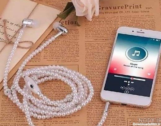  عکس گوشی با هندزفری برای پروفایل