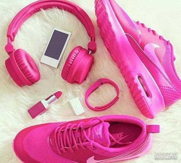  عکس دختر با هدفون برای پروفایل