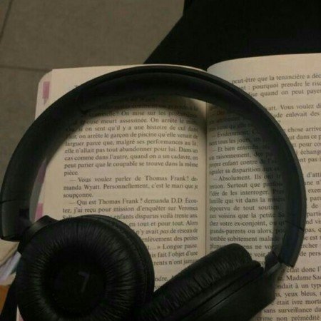 عکس پروفایل کتاب و قلم