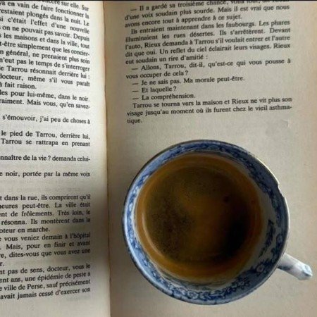 عکس پروفایل کتاب و قلم