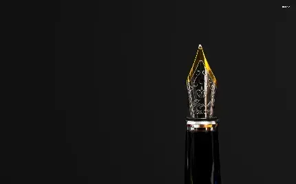 عکس کتاب برای پروفایل شاد