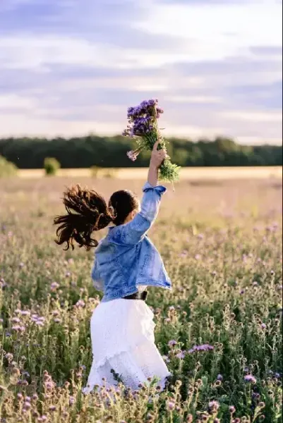  عکس دخترانه برای پس زمینه موبایل