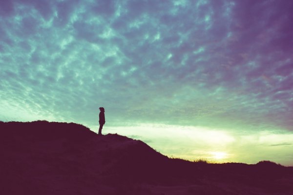 عکس غمگین پسرانه برای استوری