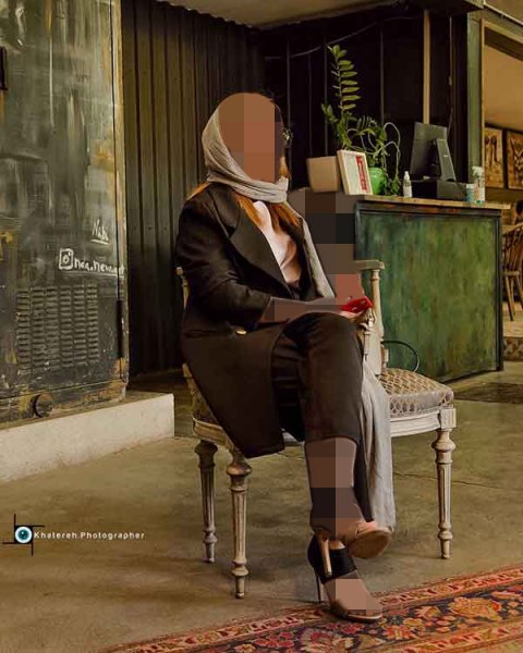  عکس دختر در کافه برای پروفایل