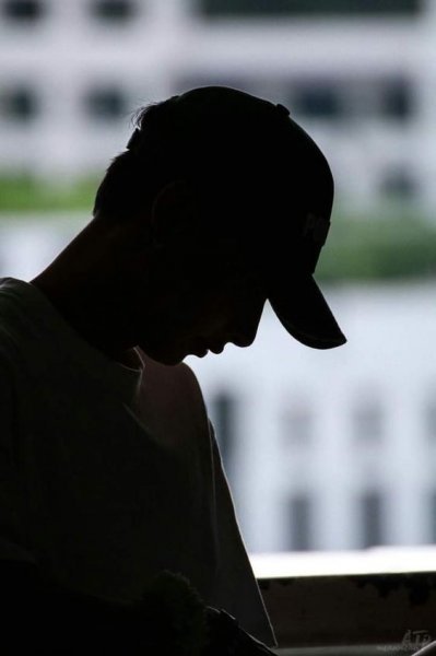  عکس پروفایل پسر با کلاه خفن