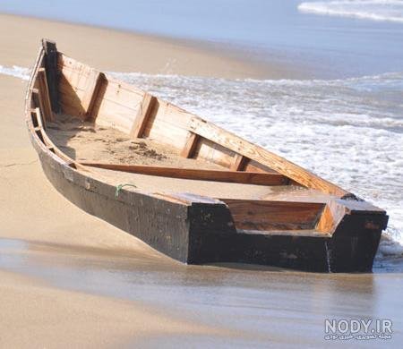  عکس پس زمینه قایق در آب با کیفیت بالا