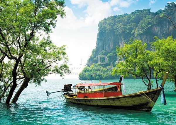  عکس پس زمینه قایق در آب با کیفیت بالا