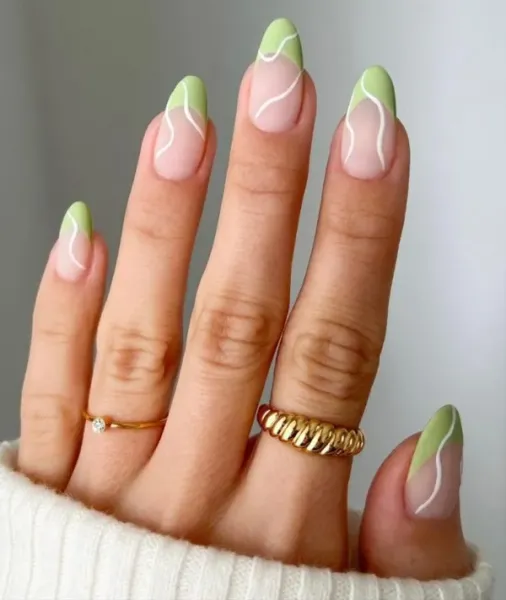  عکس سبز ماچا ناخن