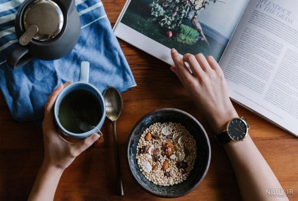 عکس فنجان قهوه و دفتر و خودکار برای پروفایل گوشی