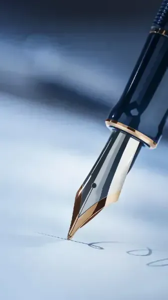  عکس فنجان قهوه و دفتر و خودکار برای پروفایل گوشی