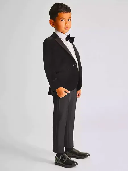 عکس پسر بچه کارتونی