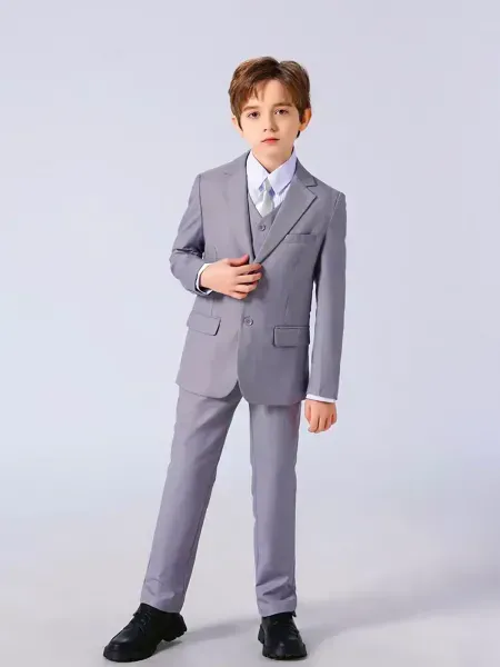 عکس پسر بچه کارتونی