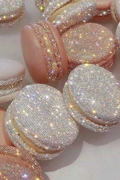 تصویر زمینه دخترانه فانتزی