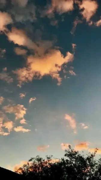 عکس ابر فانتزی