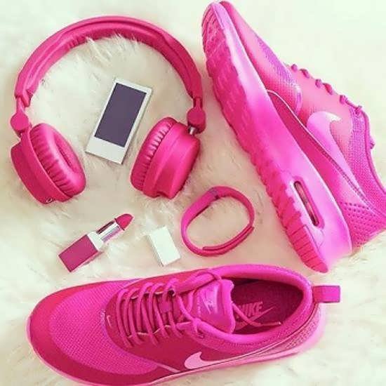  عکس های دخترانه صورتی