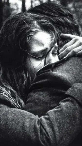  عکس پس زمینه بغل کردن رمانتیک