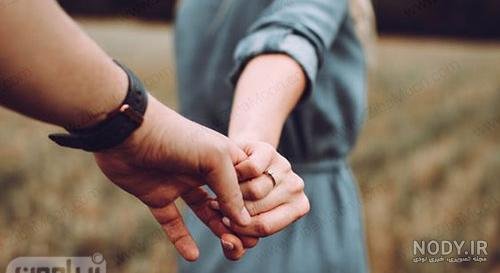  عکس بغل از پشت سر