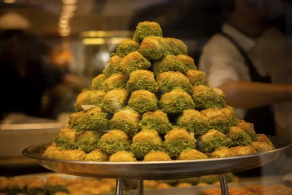  عکس شیرینی باقلوا باکیفیت برای استوری