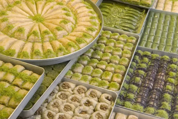  عکس شیرینی باقلوا باکیفیت برای استوری