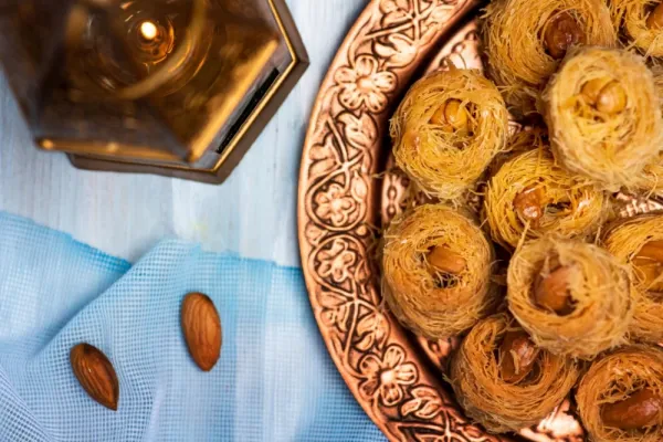  عکس شیرینی باقلوا باکیفیت برای استوری