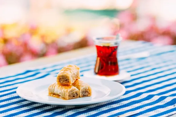  عکس شیرینی باقلوا باکیفیت برای استوری