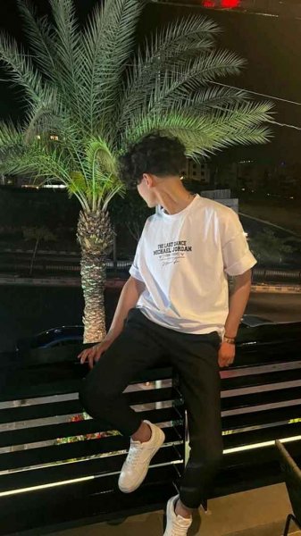  عکس فیک پسرونه برای پروفایل جدید