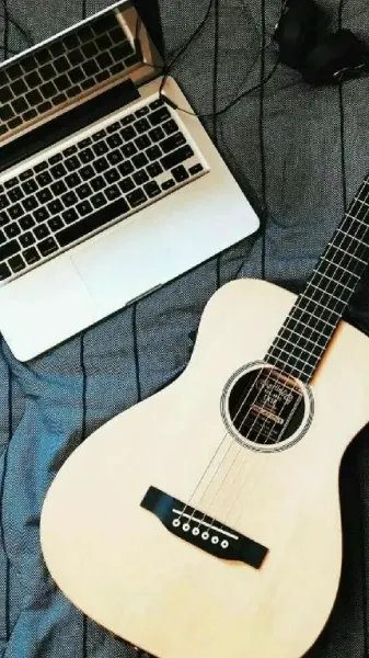  دانلود عکس گیتار