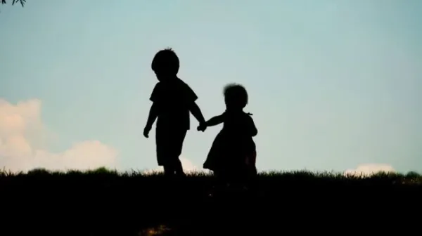  عکس پروفایل روز جهانی خواهر و برادر