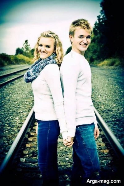  ژست عکس خواهر برادری کودکانه