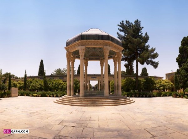  عکس آرامگاه حافظ شیرازی