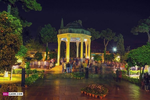  عکس آرامگاه حافظ شیرازی