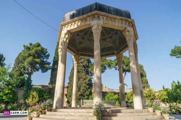  عکس آرامگاه حافظ شیرازی