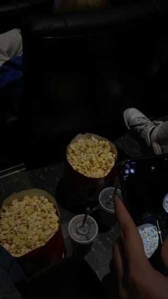  عکس از سینما برای استوری