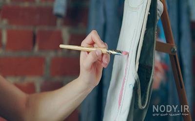  عکس دختر در حال نقاشی کشیدن