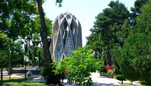  عکس آرامگاه خیام نیشابوری