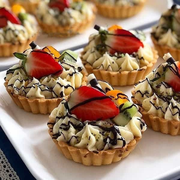 عکس دسر تارت میوه ای خوشمزه