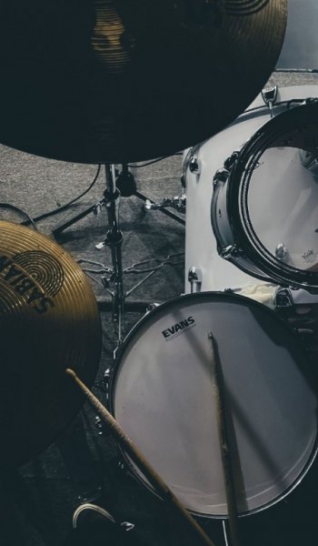 عکس موسیقی رنگی