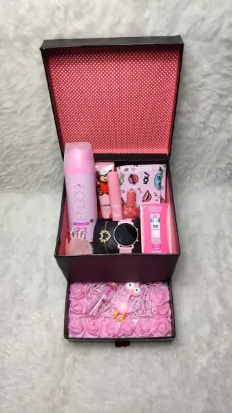  عکس باکس هدیه روز دختر لوکس و لاکچری