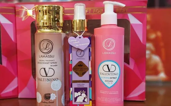  باکس روز دختر کرومی