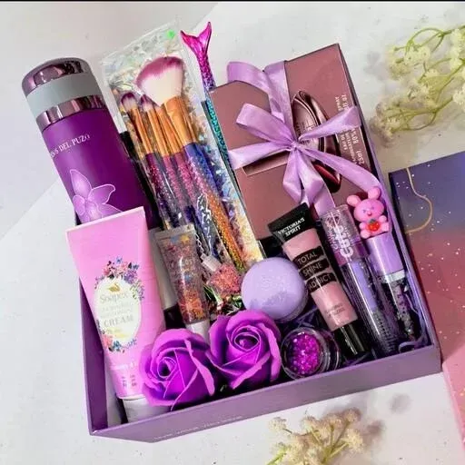  عکس باکس هدیه روز دختر جدید