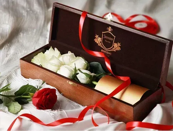  عکس باکس گل و دسته گل روز معلم
