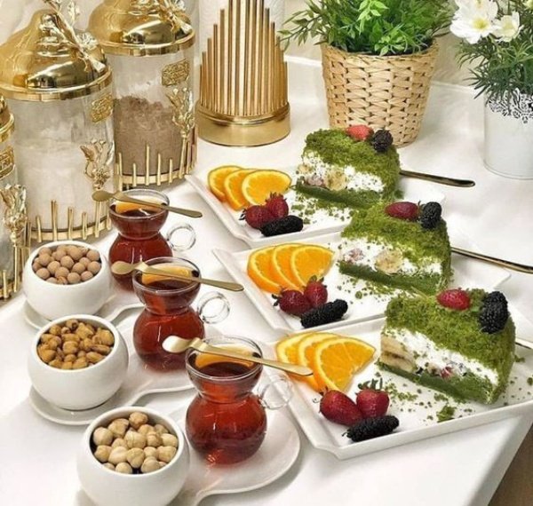  عکس تزیین سفره عید فطر جدید