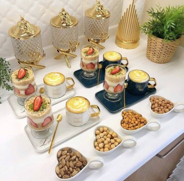  عکس تزیین سفره عید فطر جدید