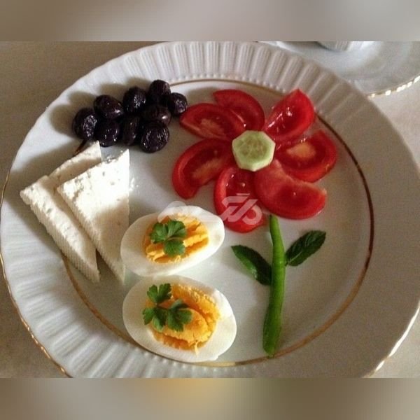 تزیین تخمه مرغ آب پز ساده برای مدرسه