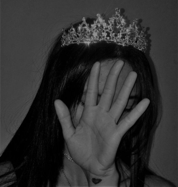 عکس پروفایل ملکه خاص