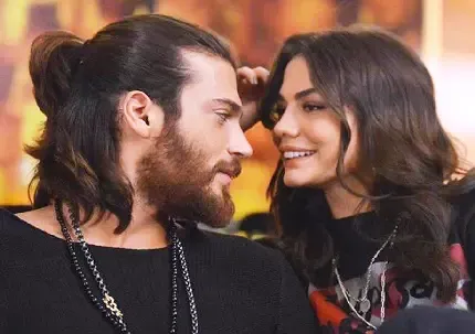  عکس دمت اوزدمیر و همسرش