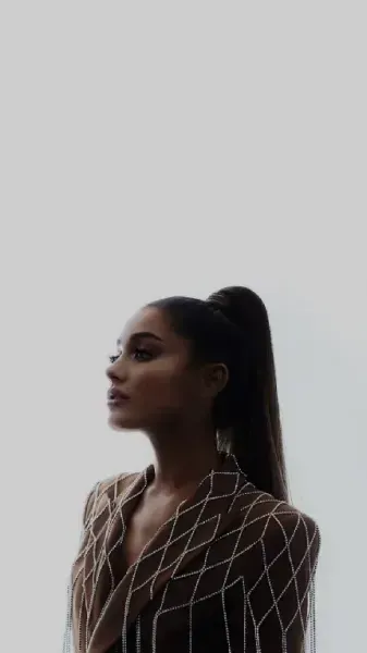  عکس های جذاب آریانا گرانده بازیگر و خواننده