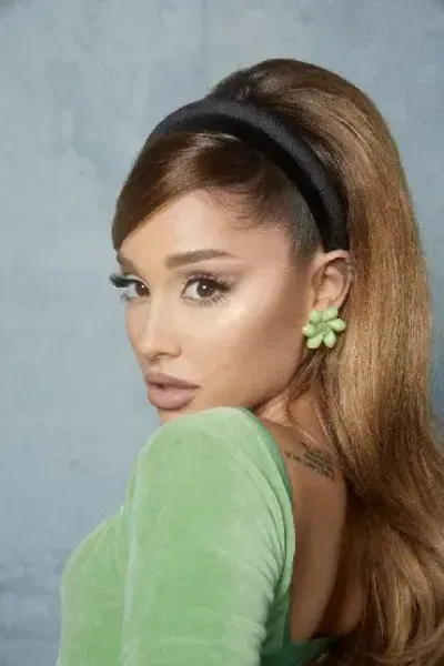  عکس های جذاب آریانا گرانده بازیگر و خواننده