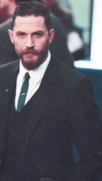  دانلود عکس های جذاب تام هاردی بازیگر انگلیسی