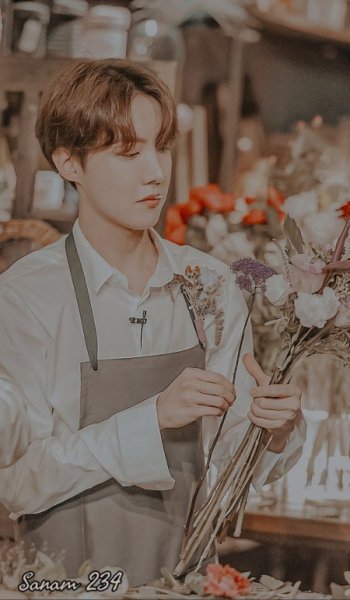  عکس های جی هوپ خواننده گروه بی تی اس (BTS)